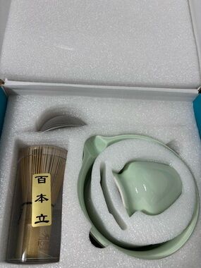Ichundu matcha Celadon Green Ceramic Matcha Set with Bamboo Whisk and strainer